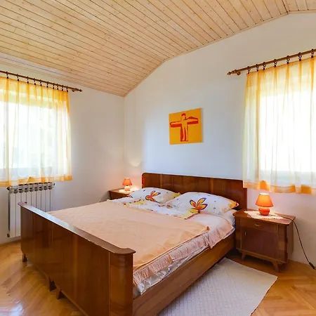 Filip Apartment *